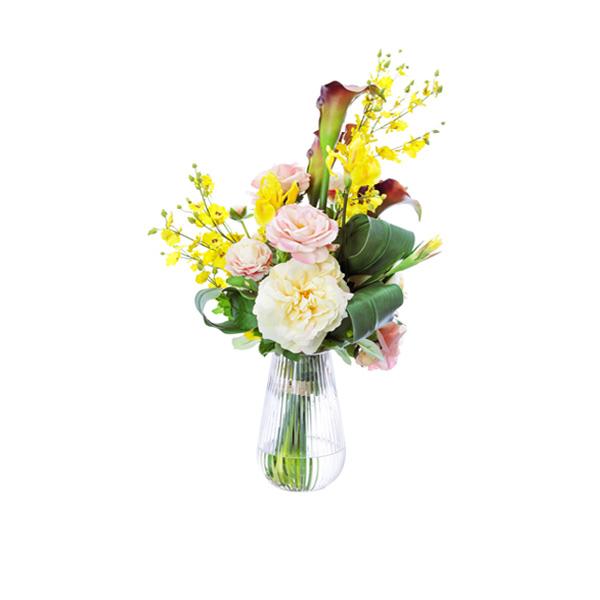 https://www.flower-genie.co.uk/profile/ROSE, LILY & ORCHID